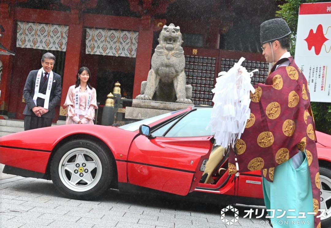 Nam diễn viên Tachi Hiroshi tham dự sự kiện phim Hennō Henno!? tại đền Kanda Myojin 5 718554097 27478884465075283 2213084246019290790 n