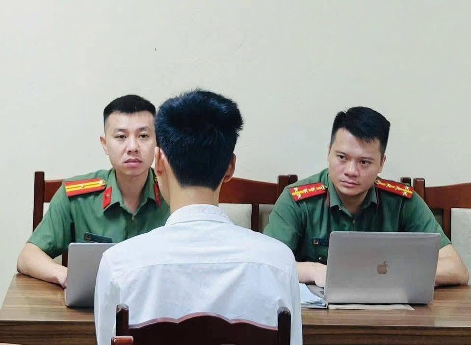 Phạt hành chính kênh TikTok Khuê Ơi Dậy Đi vì nội dung miệt thị vùng miền 3 724368714 1388264770078895 8916051872786895010 n